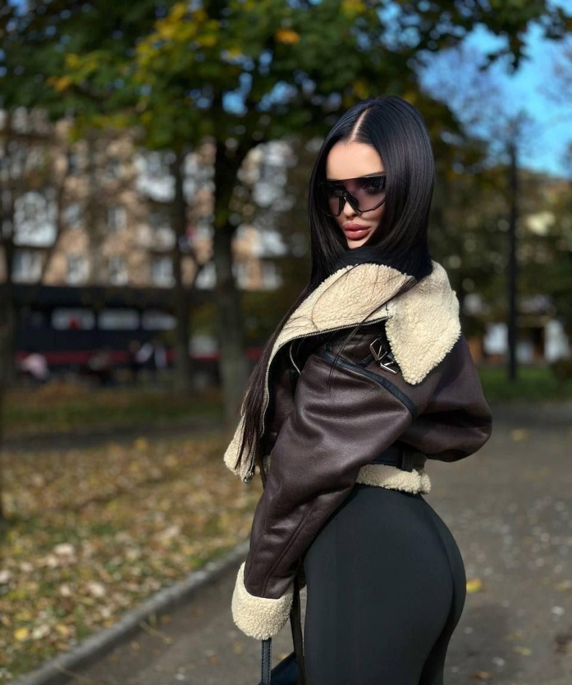 Индивидуалка Яна фото № 2 в городе Сыктывкар