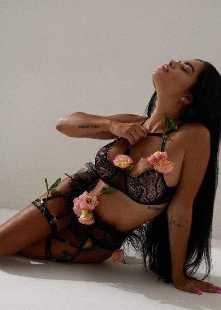 Индивидуалка Эвелина фото № 2 в городе Сыктывкар